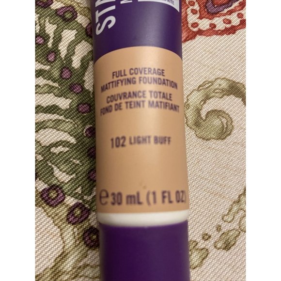 RIMMEL - Stay Matte Liquid Mousse Foundation 102 L - Picture 3 of 3